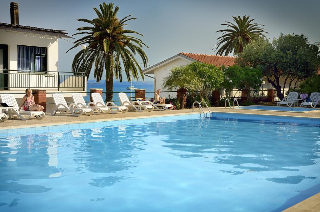 Blue Beach Bussana Nuova Exterior foto